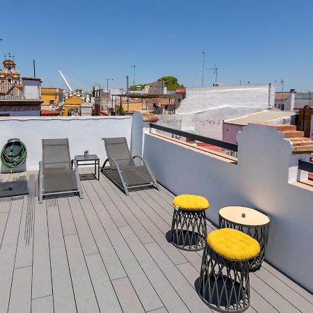 Nine O Clock San Luis Skyview Apartment Seville Exterior photo